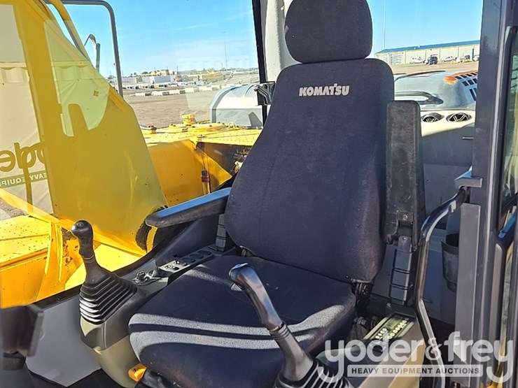 2008-komatsu-pc200-lc-8-image-72