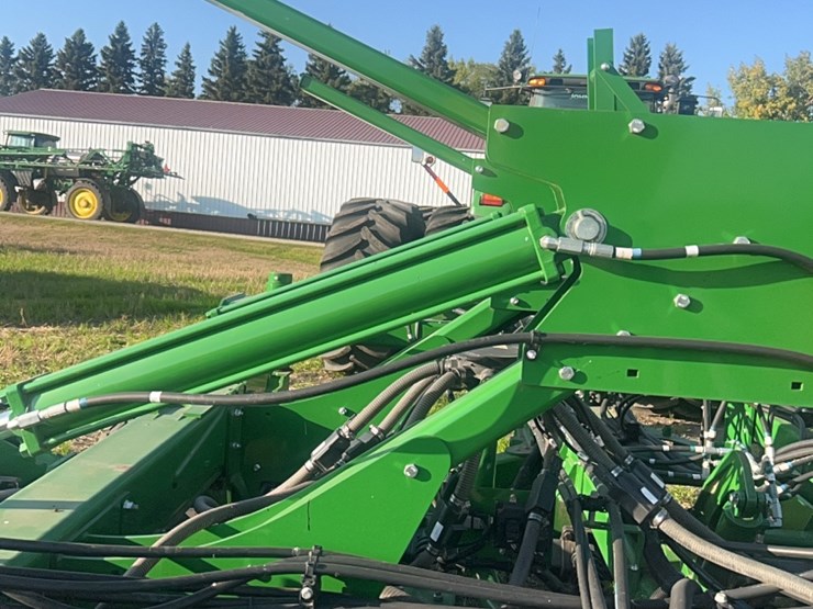 2018-john-deere-1910-image-146