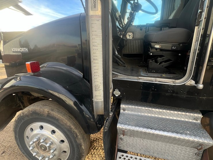 1992-kenworth-t800-image-37