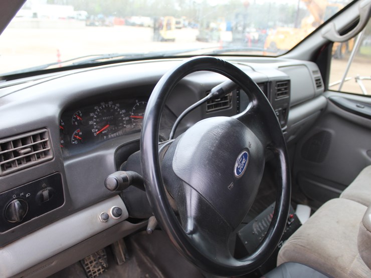 2007-ford-f650-image-18