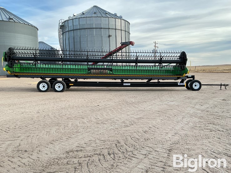 2020-john-deere-735fd-image-2