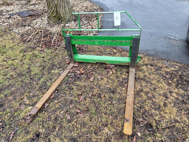 pallet-forks-image-1