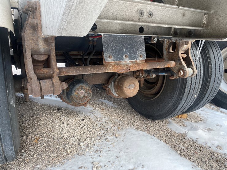 2000-walker-tanker-image-21