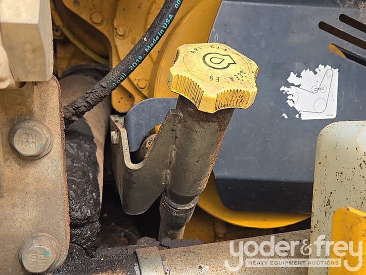 2019-deere-460e-image-62