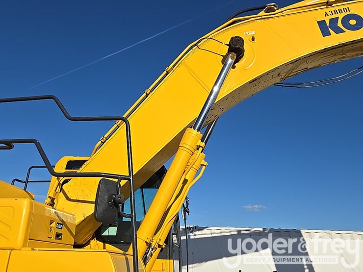 2022-komatsu-pc360-lc-11-image-55