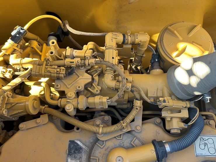 caterpillar-c4.4-image-42