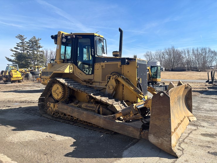 caterpillar-d6m-image-6