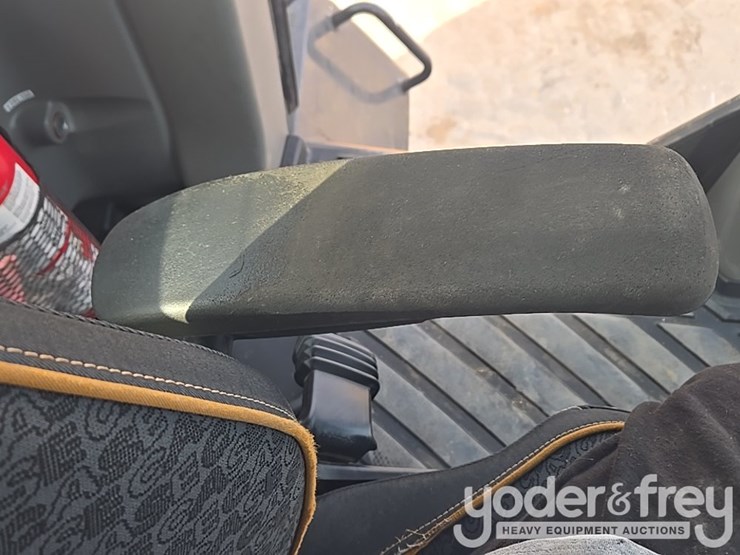 2022-case-521g-image-73