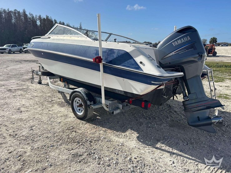 1992-21ft-four-winns-205-sundowner-boat-w/-boat-trailer-image-4