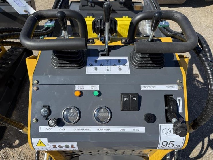 #128-•-mini-skid-steer-loader---sdll60-image-6