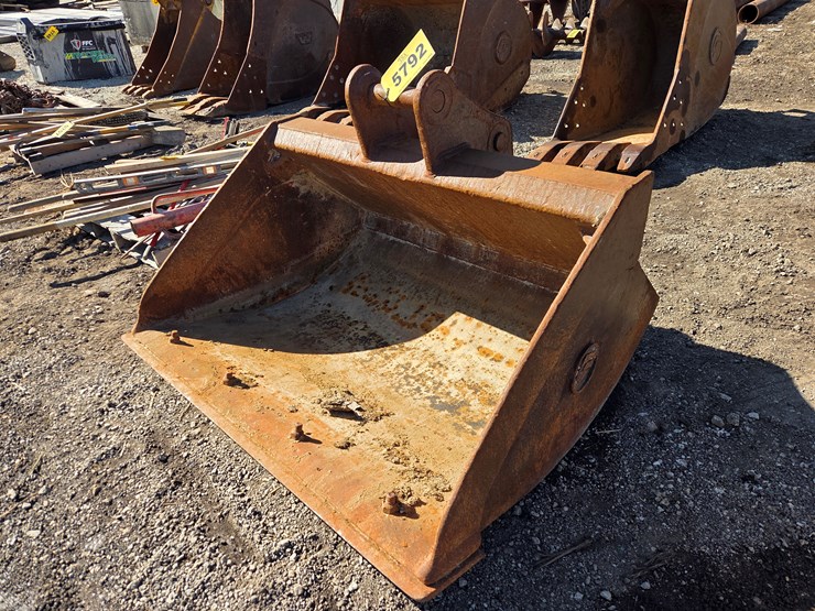 takeuchi-tb180fr-image-2