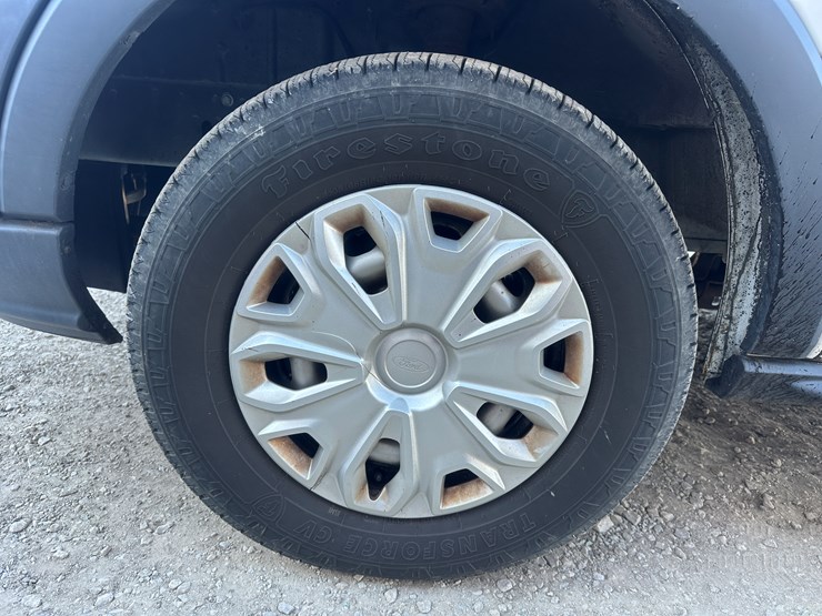 2017-ford-transit-image-73