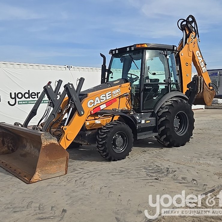 2022 CASE 590SN
