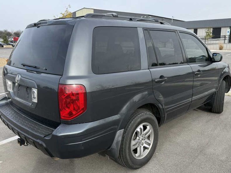 2004-honda-pilot-image-6