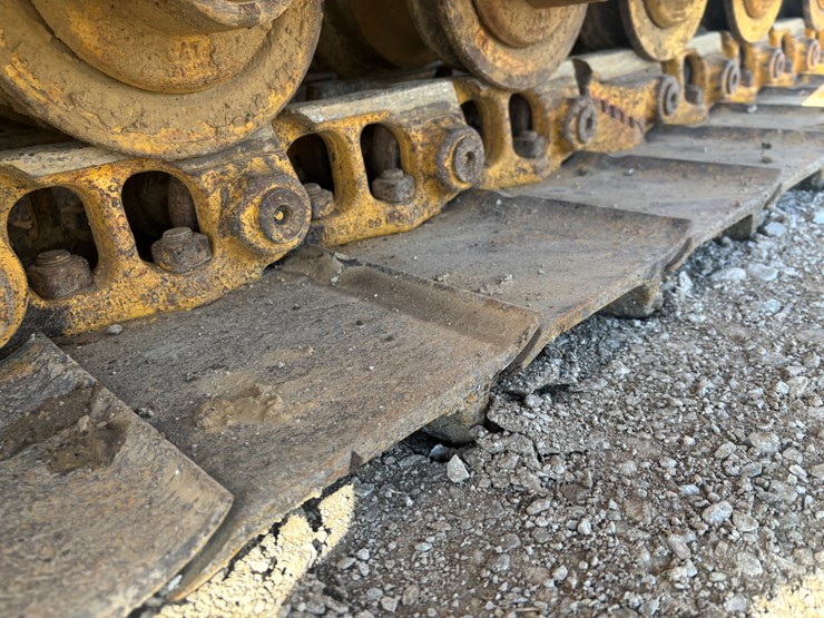 caterpillar-d6m-image-55