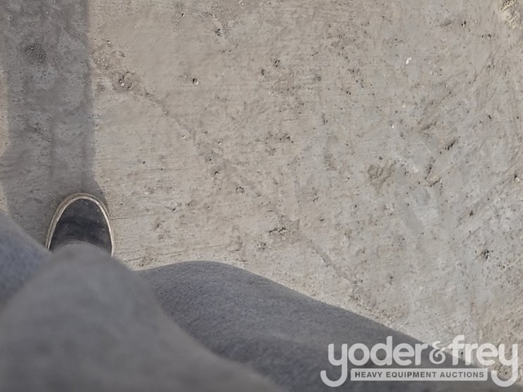 2018-volvo-ec200el-image-13