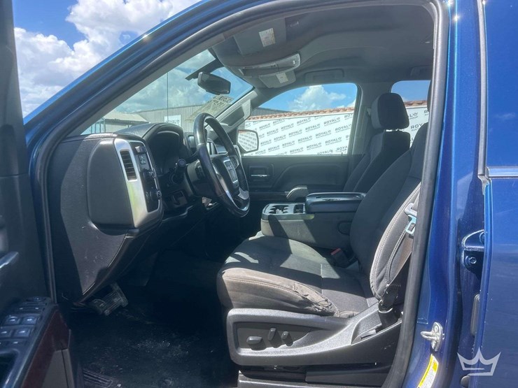 2018-gmc-sierra-1500-image-12