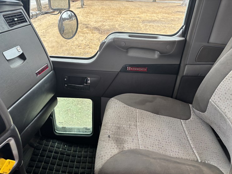 kenworth-t800-image-28