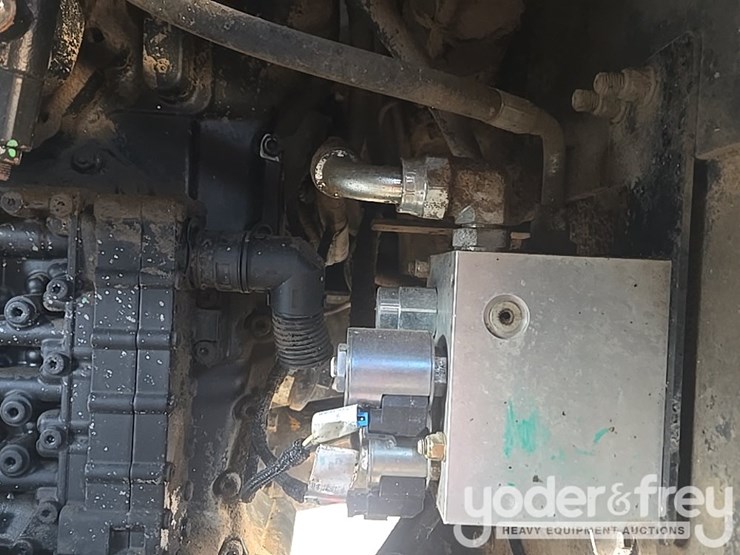 2022-case-521g-image-30