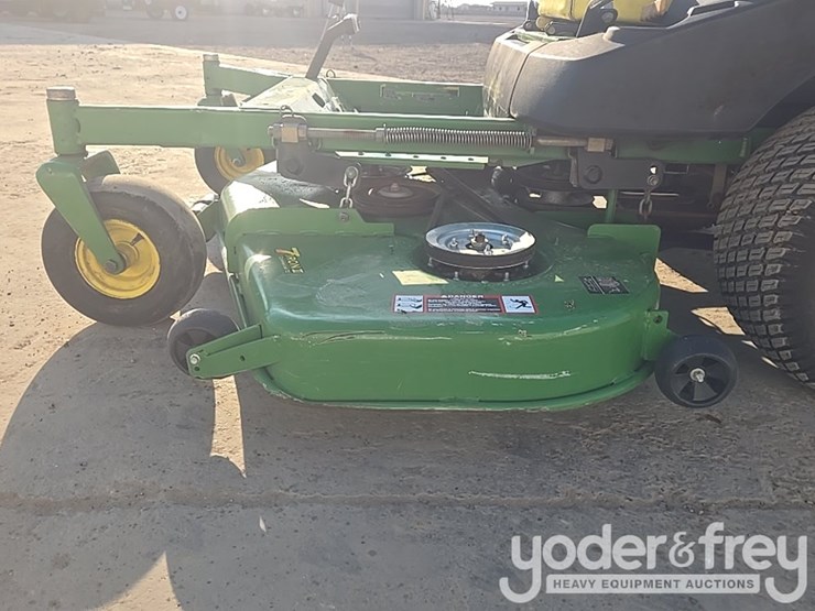 john-deere-72-image-19