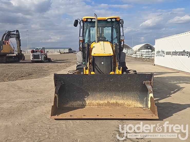 2017-jcb-3cx-image-8