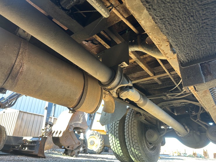 2002-international-4400-sba-image-58