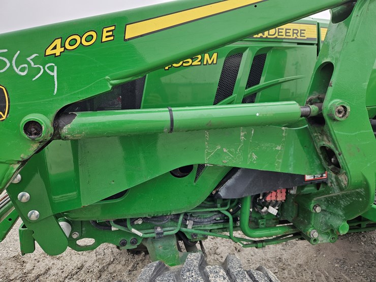 2023-john-deere-4052m-image-8