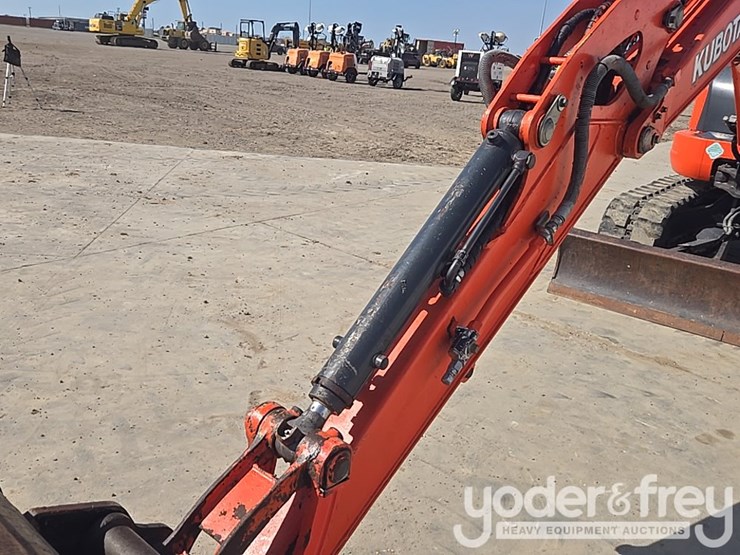 2018-kubota-kx057-4-image-52