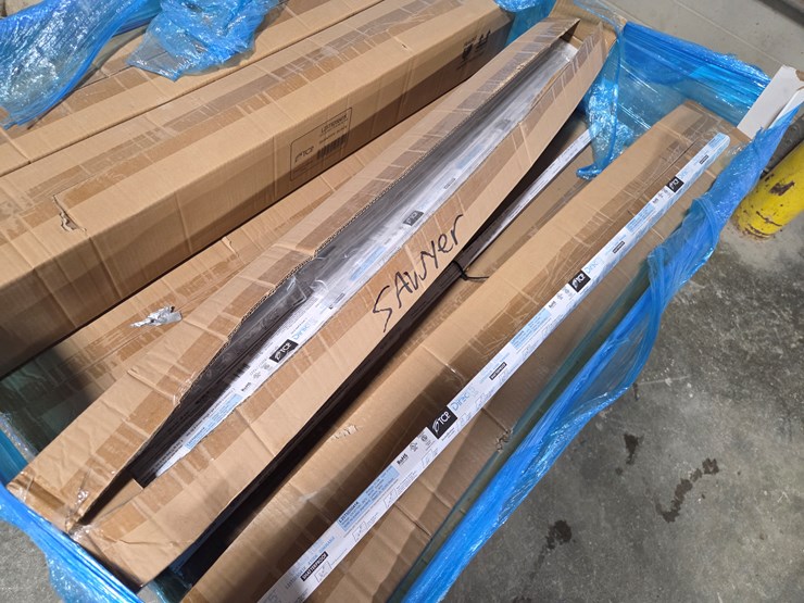 #5437-•-approx.-(550)-l25t5d5041k-lights-image-4