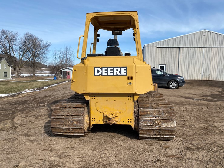 2004-deere-700h-lgp-image-10