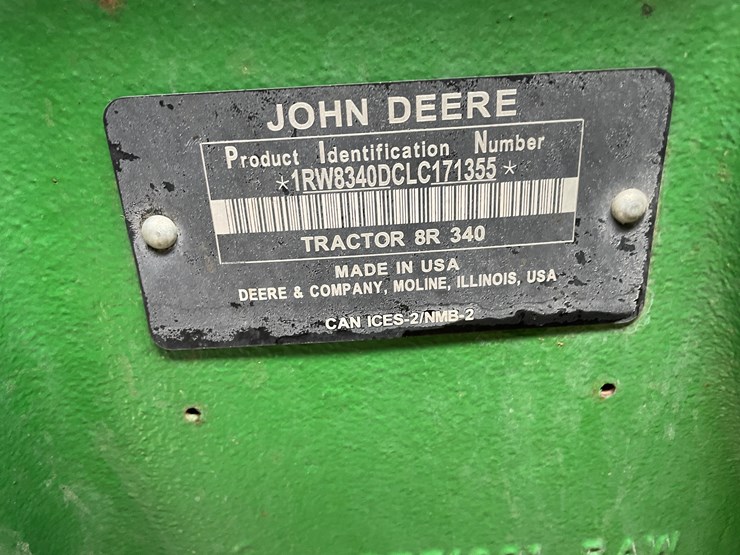 2020-john-deere-8r-340-image-39