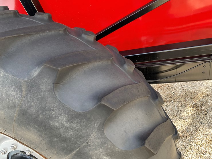 1992-byron-1512-image-9