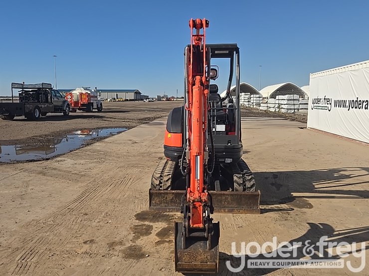 2022-kubota-u25-image-8