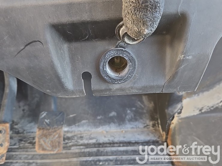 2012-kubota-rtv1140cpx-image-40