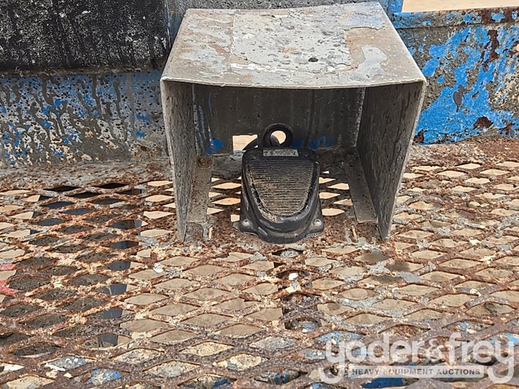 2016-genie-s40-image-63