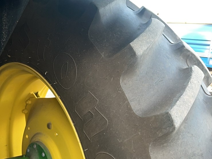 2010-john-deere-2010-image-46