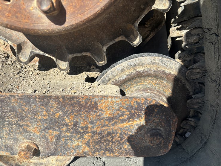 2007-bobcat-t300-image-54