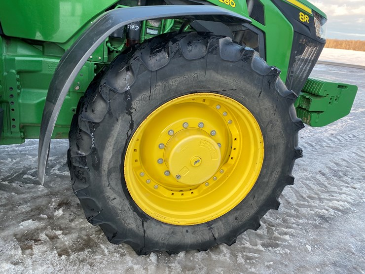 2022-john-deere-8r-280-image-39
