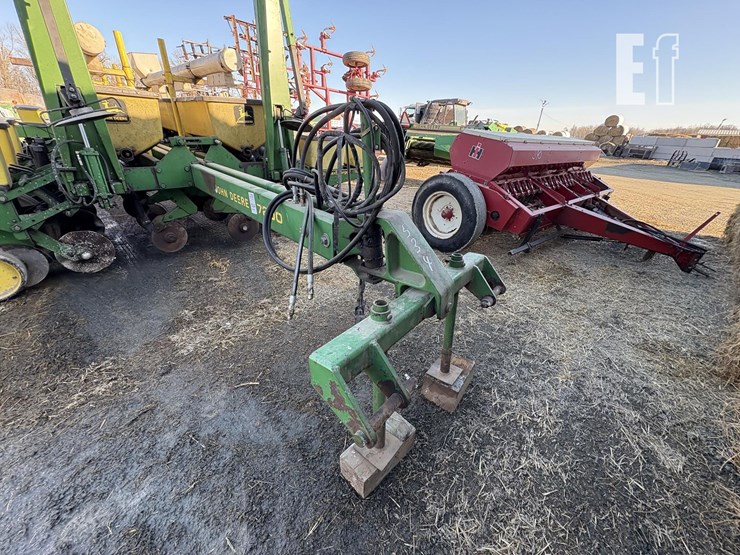 john-deere-7200-image-2