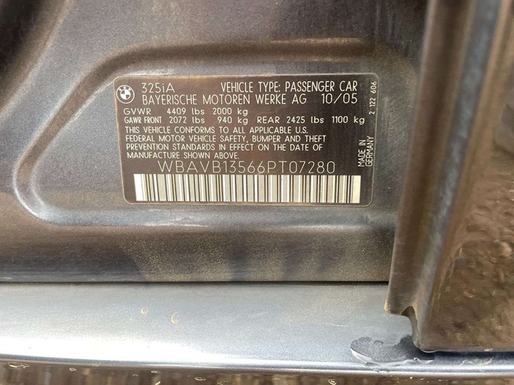 2006-bmw-325i-4-door-sedan-(178,642-miles)-image-27