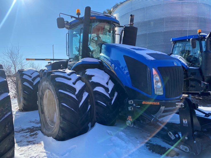 2012-new-holland-670-image-6