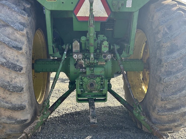 john-deere-4230-image-4