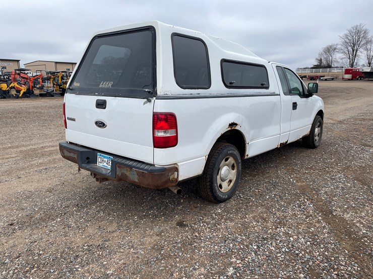 2005-ford-f150-xl-image-7