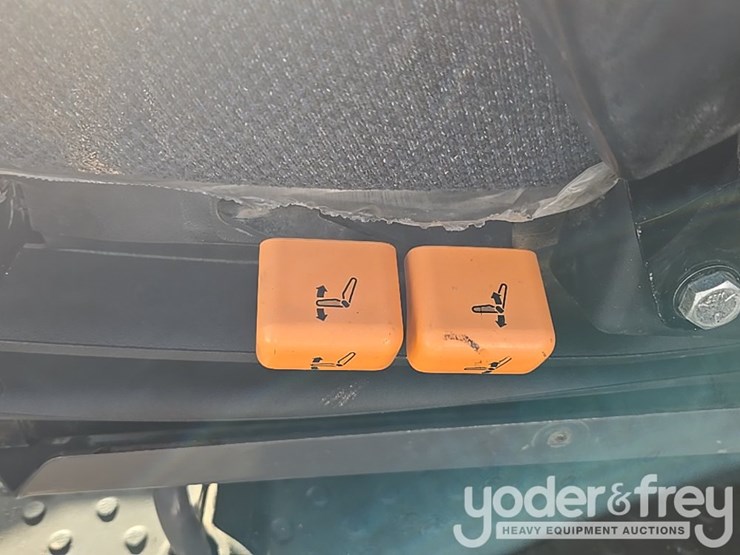 2014-volvo-l150h-image-84