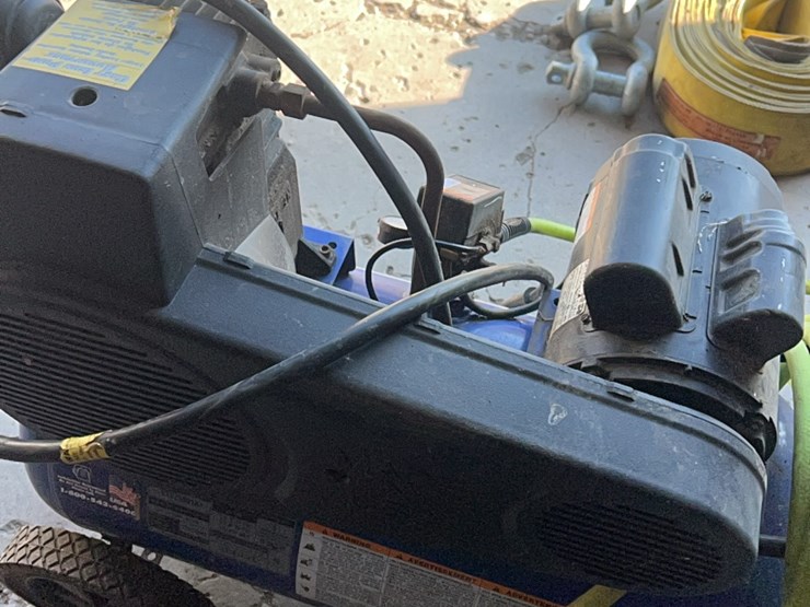 campbell-hausfeld-air-compressor,-works-great-image-19