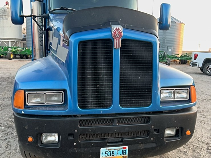 1990-kenworth-t600-image-96