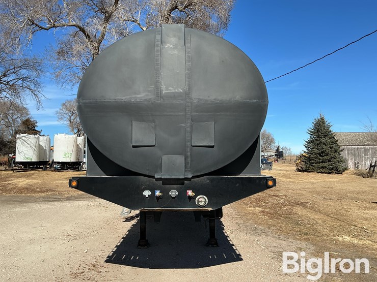 2023-behnke-enterprises-fb8x48ss-80h-tri/a-step-deck-sprayer-tender-trailer-image-2