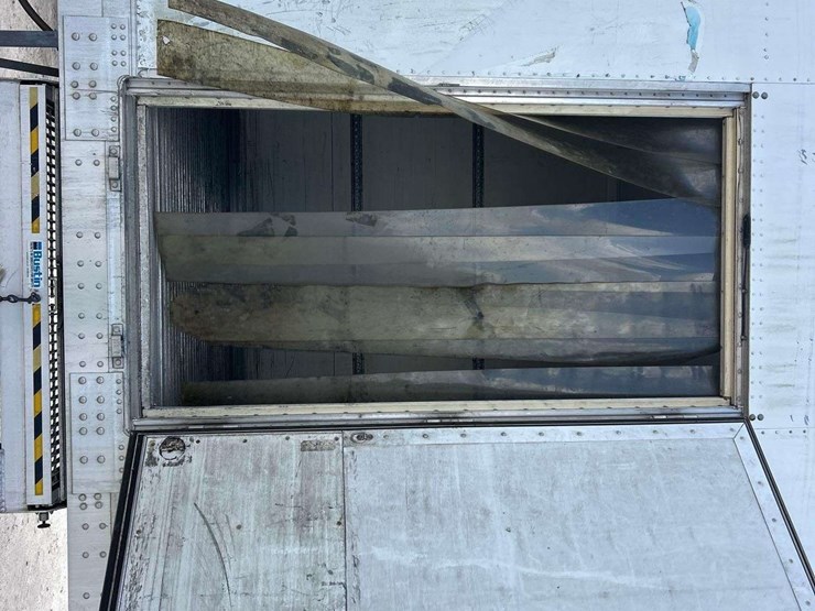 2016-great-dane-refrigerated-image-9