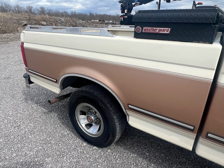 1994-ford-f150-xlt-image-10