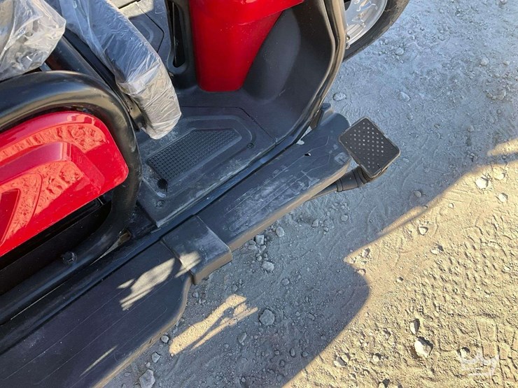 2025-spirit-electric-scooter-image-13